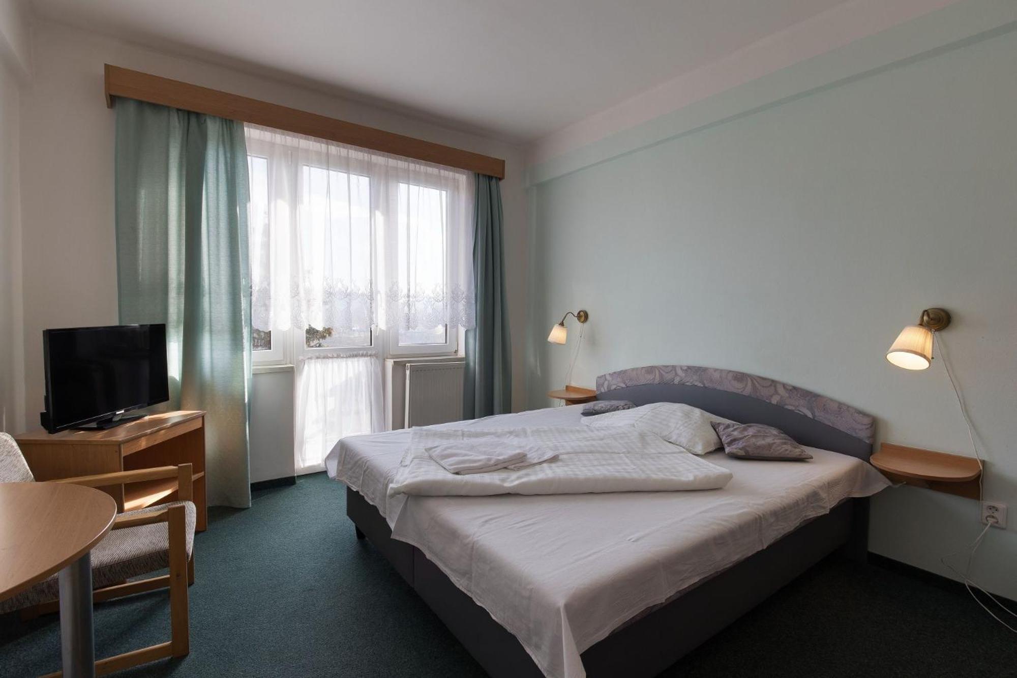 Hotel Belvedere Pribram Ngoại thất bức ảnh